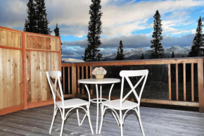 Denali King Suite with Amazing Views